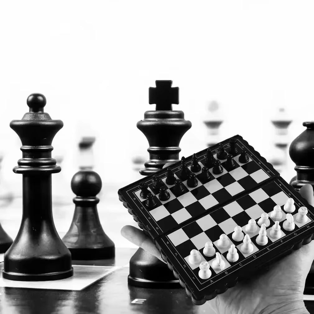 1Pc Mini Magnetic  Chess Set   - Kids Outdoor Games ulasan dan harga